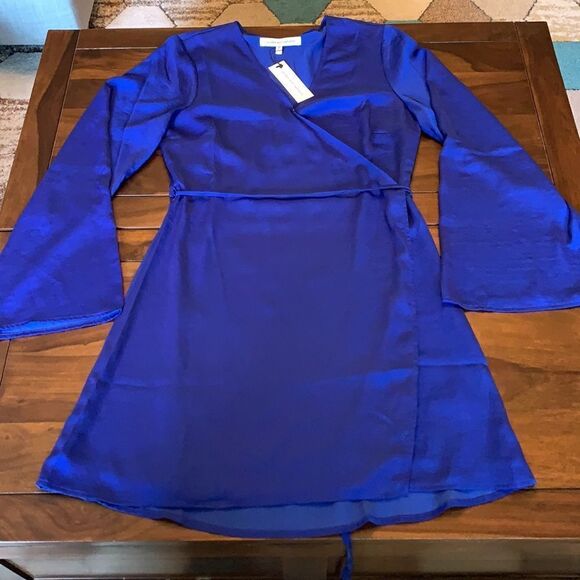 Cupcakes & Cashmere Cobalt CI408107 Satin Wrap Dress NEW - Picture 1 of 3
